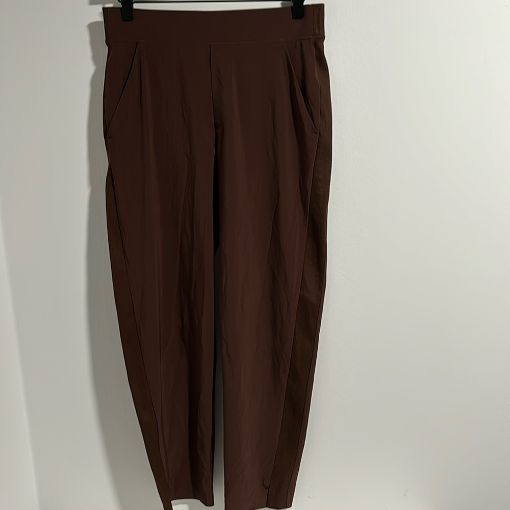 Athleta Brooklyn ankle pant brown